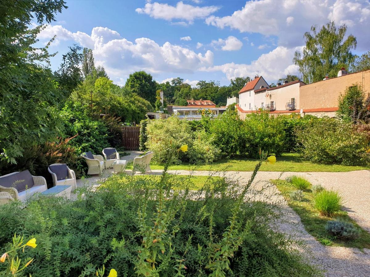 Garden Residence Prague Castle ภายนอก รูปภาพ