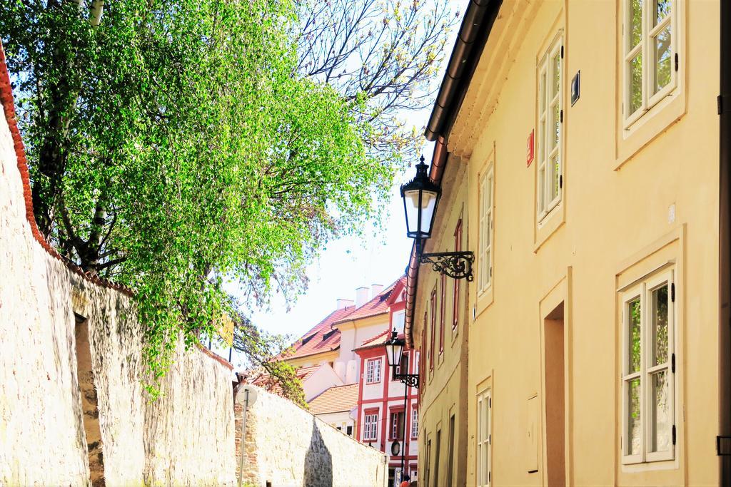 Garden Residence Prague Castle ภายนอก รูปภาพ